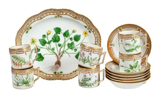 "Flora Danica" servise