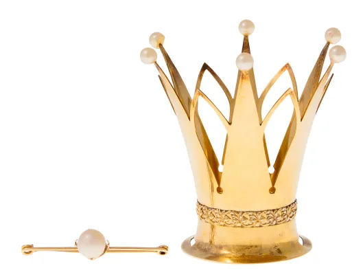 Krone og nål