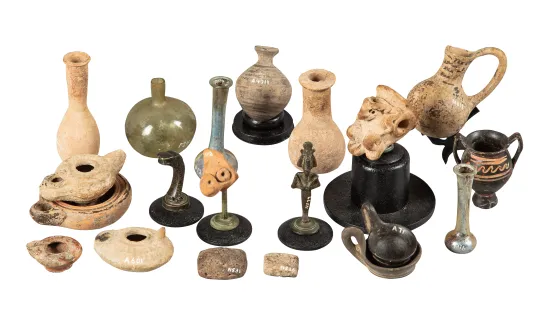 Lot objekter fra antikken