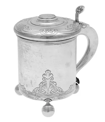 Drikkeanne i sølv