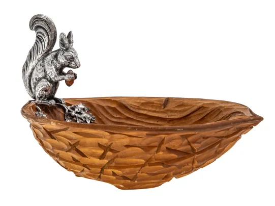 Skål i form av nøtt med ekorn i sølv