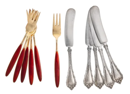 Dessertgafler og smørkniver