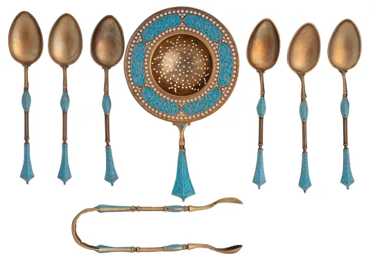 Lot i forgylt 925s med grubeemalje 