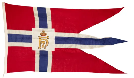 Norsk splittflagg med tunge.