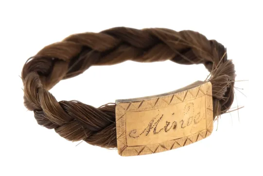 RING AV FLETTET HÅR